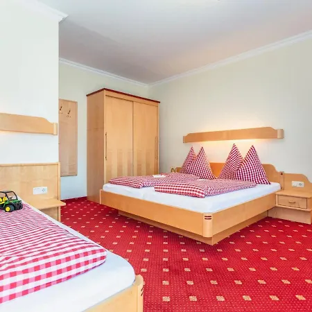 Ravishing Apartment In Saalbach Hinterglemm With Ski Storage * Saalbach-Hinterglemm
