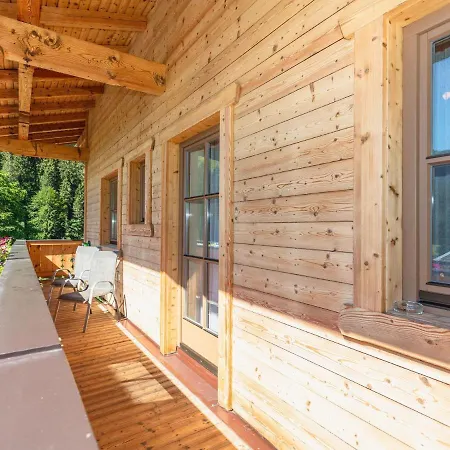 Apartment Ravishing Apartment In Saalbach Hinterglemm With Ski Storage